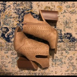 QUPID BLOCK HEEL PEEP TOE BOOTIE